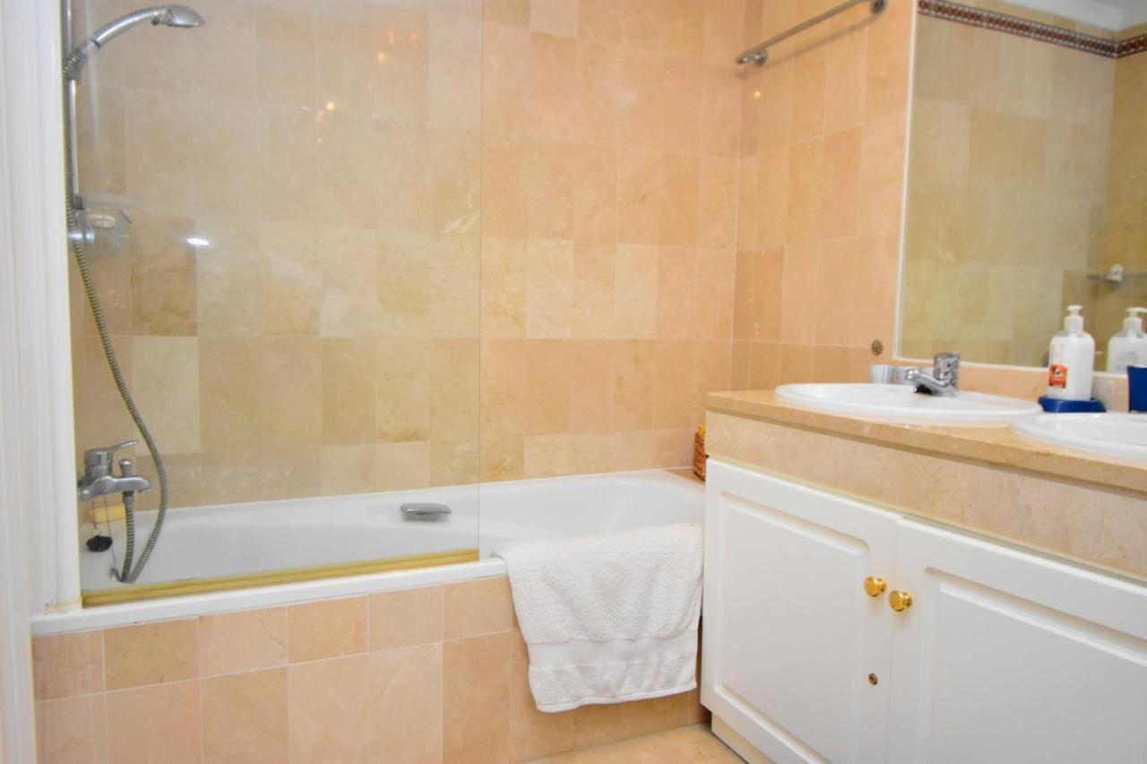 Beautiful Apt With Golf & Lake Views Mijas Golf Fuengirola Eksteriør bilde